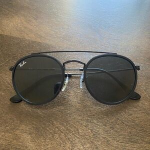 Ray-Ban Round Tinted Glasses
